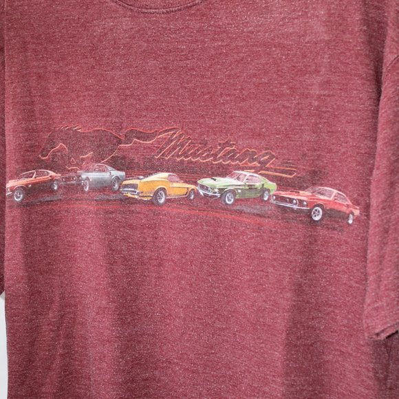 Mustang Collectors Graphic Tee - Picture 2 of 3